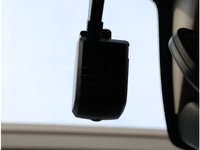 ホンダ ＺＲ−Ｖ １．５ Ｘ ４ＷＤ R6年 (関東) 99