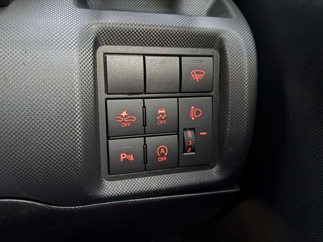 トヨタ ライズ １．０ Ｘ ４ＷＤ R5年 (東北) 99