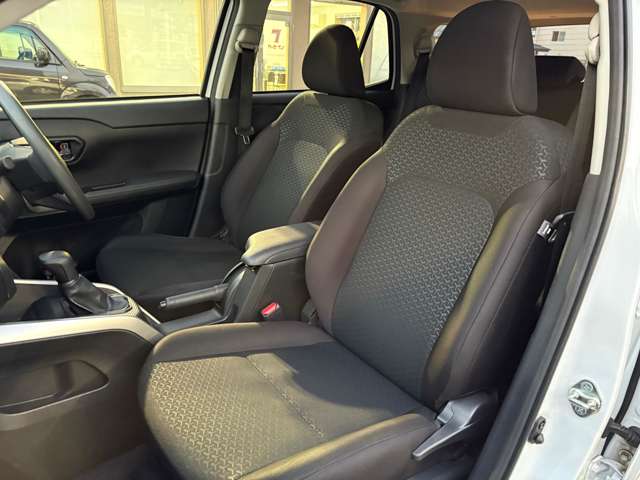 トヨタ ライズ １．０ Ｘ ４ＷＤ R5年 (東北) 99