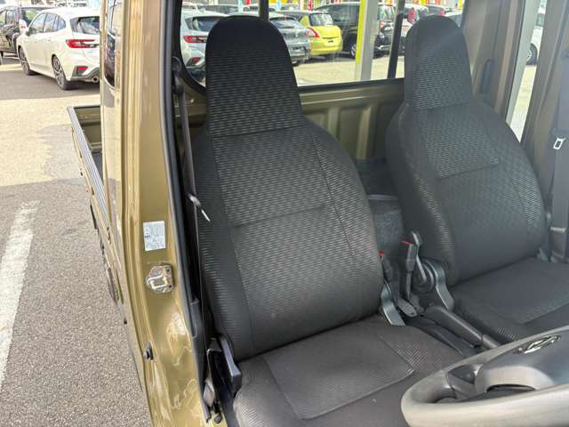 ダイハツ ハイゼットトラック ６６０ ジャンボ エクストラ ３方開 ４ＷＤ R4年 (東北) 99