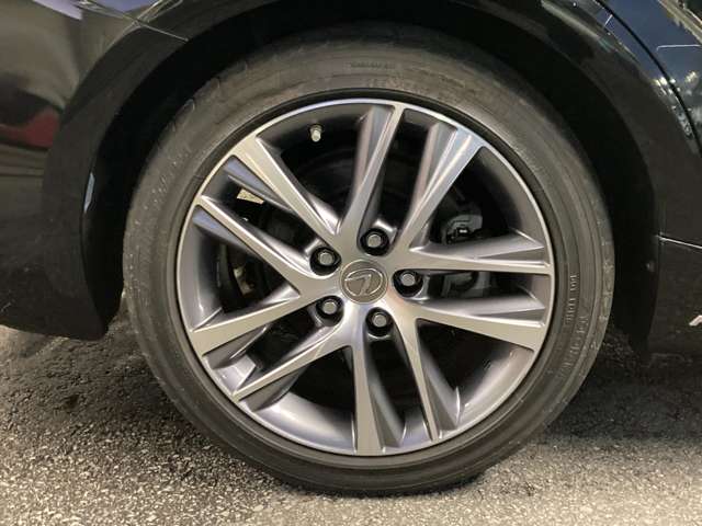 レクサス ＩＳ３００ｈ ３００Ｈ バージョンＬ ４ＷＤ H29年 (東北) 99