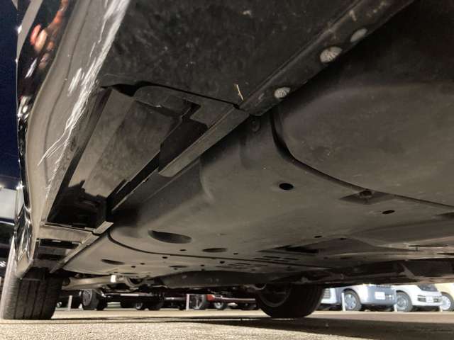 レクサス ＩＳ３００ｈ ３００Ｈ バージョンＬ ４ＷＤ H29年 (東北) 99