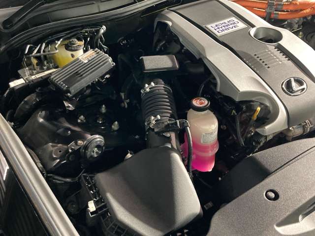 レクサス ＩＳ３００ｈ ３００Ｈ バージョンＬ ４ＷＤ H29年 (東北) 99