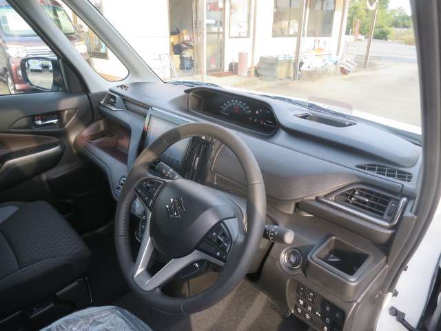 スズキ ソリオ １．２ バンディット ハイブリッド ＭＶ R7年 (関東) 99