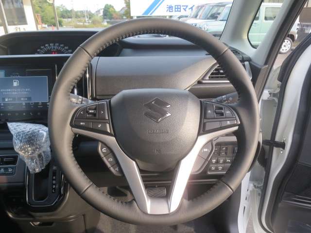 スズキ ソリオ １．２ バンディット ハイブリッド ＭＶ R7年 (関東) 99