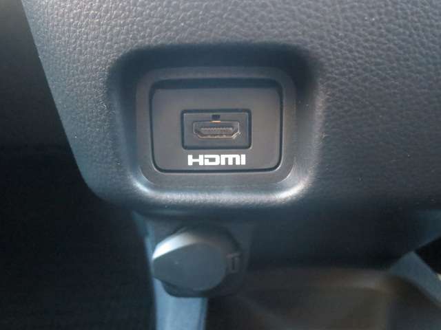 トヨタ ヴォクシー １．８ ハイブリッド Ｓ－Ｚ R7年 (関東) 99