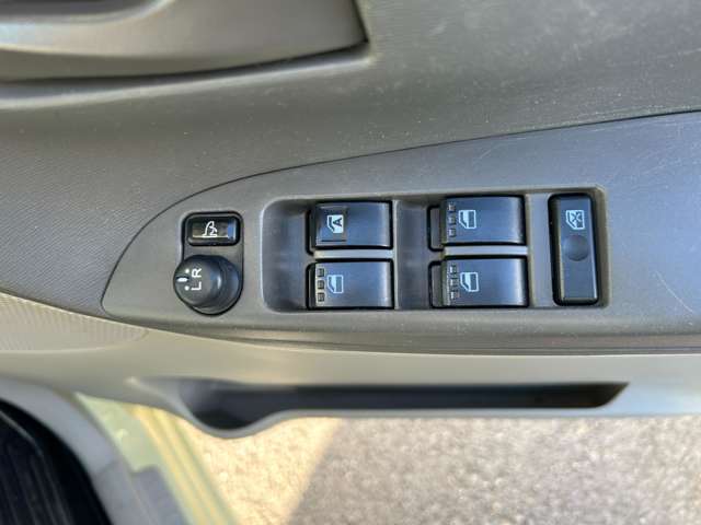 ダイハツ タント ６６０ Ｌ ＳＡＩＩ H28年 (東海) 99