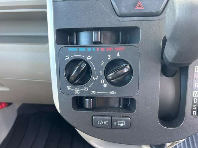 ダイハツ タント ６６０ Ｌ ＳＡＩＩ H28年 (東海) 99