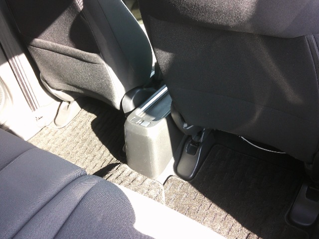 ホンダ フィット　ハイブリッド １．５ Ｅ：ＨＥＶ クロスター ４ＷＤ R2年 (東北) 99