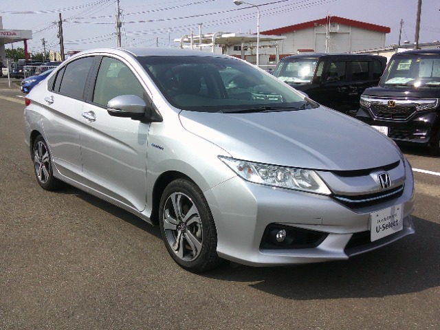 ホンダ グレイス　ハイブリッド １．５ ハイブリッド ＥＸ H28年 (東北) 99