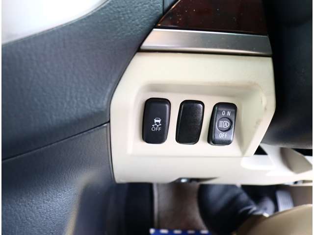 三菱 パジェロ ３．２ ロング エクシード ディーゼルターボ ４ＷＤ H28年 (関東) 99