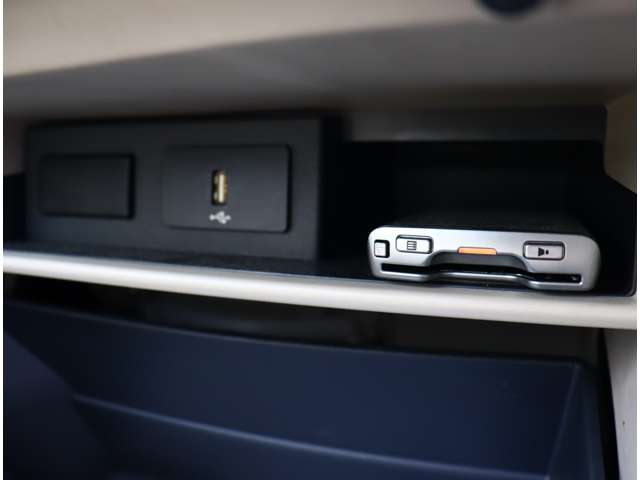 三菱 パジェロ ３．２ ロング エクシード ディーゼルターボ ４ＷＤ H28年 (関東) 99