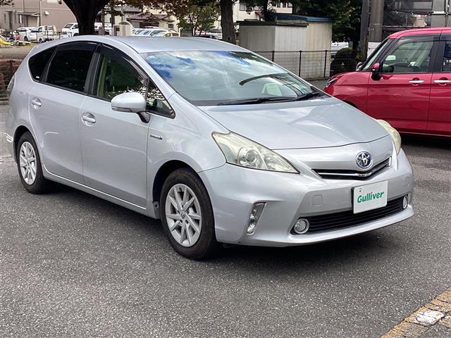 トヨタ プリウスΑ １．８ Ｓ H25年 (関東) 99