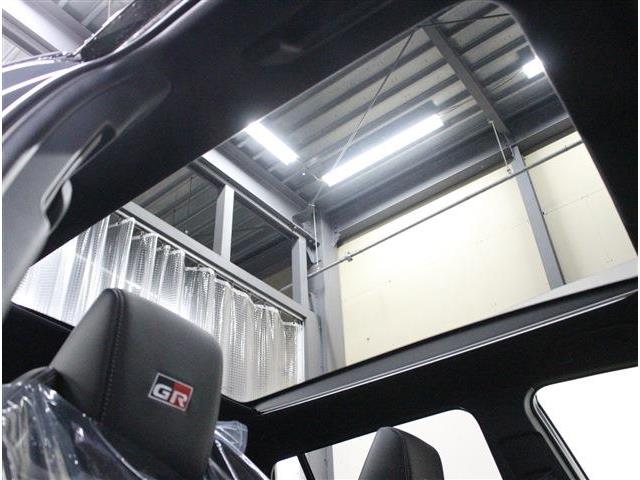 トヨタ カローラクロス ２．０ ＧＲスポーツ Ｅ－ＦＯＵＲ ４ＷＤ R7年 (北海道) 99