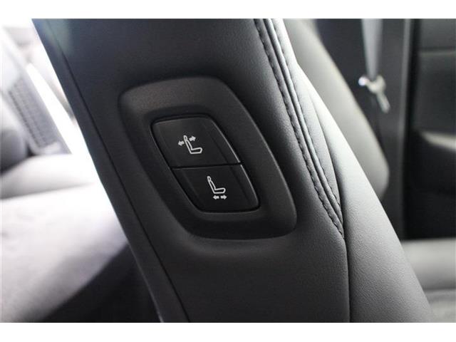 トヨタ クラウン　ハイブリッド ハイブリッド ２．５ Ｓ ＦＯＵＲ ４ＷＤ R3年 (北海道) 99