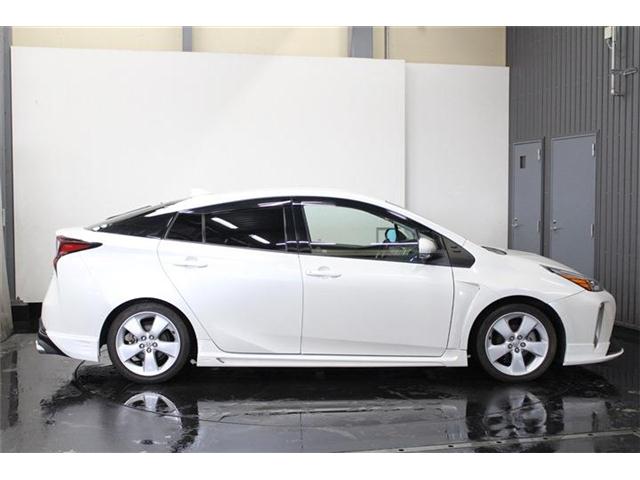 トヨタ プリウス １．８ Ａ Ｅ－ＦＯＵＲ ４ＷＤ R1年 (北海道) 99