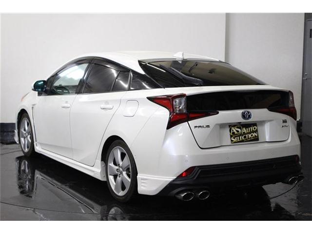 トヨタ プリウス １．８ Ａ Ｅ－ＦＯＵＲ ４ＷＤ R1年 (北海道) 99