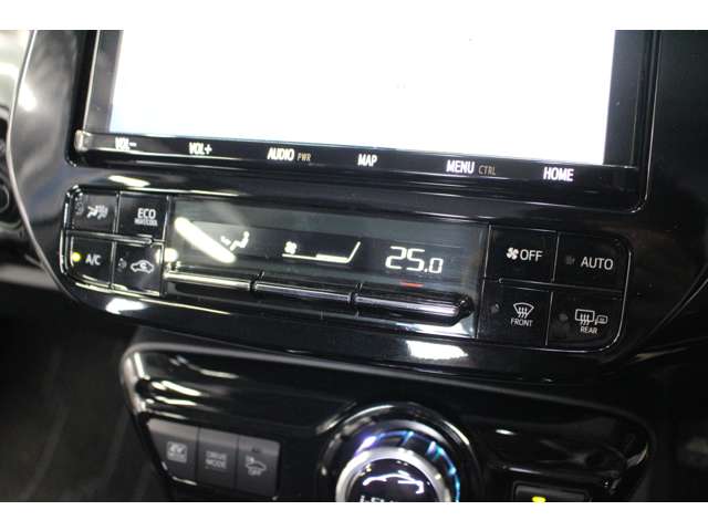 トヨタ プリウス １．８ Ａ Ｅ－ＦＯＵＲ ４ＷＤ R1年 (北海道) 99