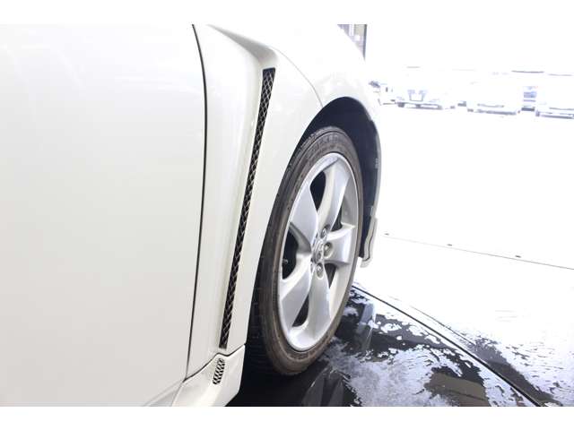 トヨタ プリウス １．８ Ａ Ｅ－ＦＯＵＲ ４ＷＤ R1年 (北海道) 99