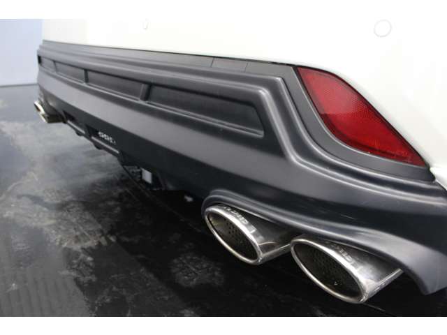 トヨタ プリウス １．８ Ａ Ｅ－ＦＯＵＲ ４ＷＤ R1年 (北海道) 99