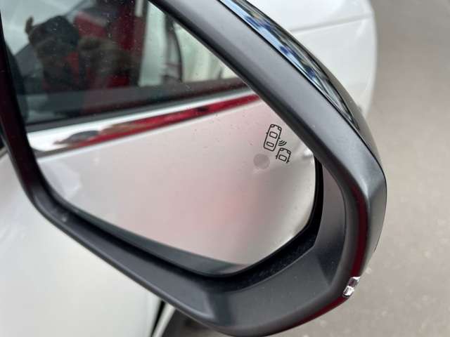 シトロエン Ｃ５　エアクロス　ＳＵＶ　ＰＨＥＶ マックス プラグインハイブリッド R6年 (東北) 99