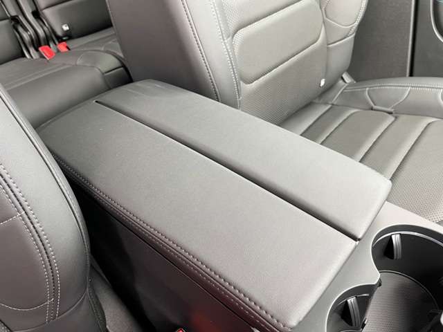 シトロエン Ｃ５　エアクロス　ＳＵＶ　ＰＨＥＶ マックス プラグインハイブリッド R6年 (東北) 99