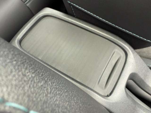 プジョー ２００８ クロスシティ R2年 (東北) 99