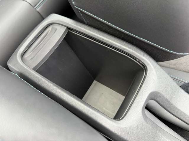 プジョー ２００８ クロスシティ R2年 (東北) 99