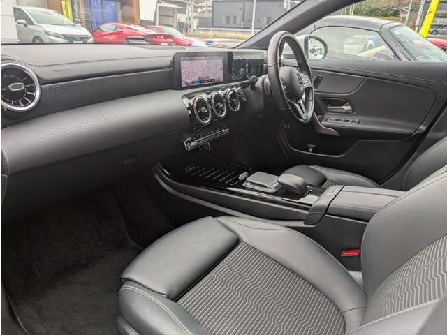 メルセデスベンツ ＣＬＡシューティングブレーク ＣＬＡ２００Ｄ ディーゼルターボ R2年 (東北) 99