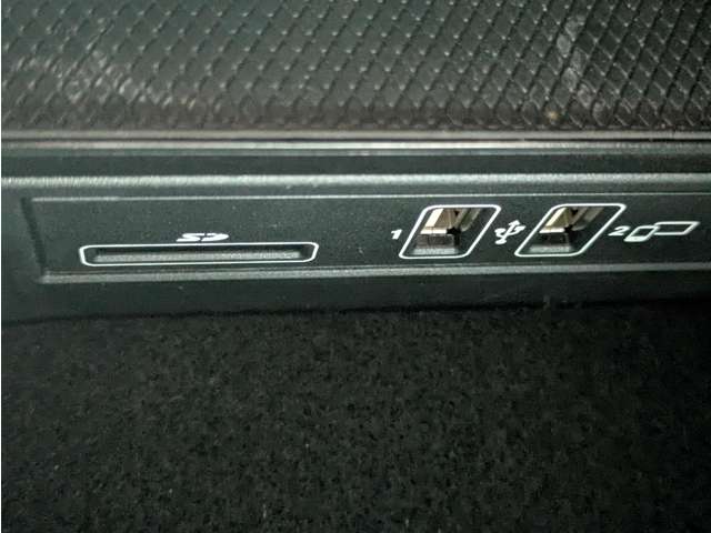 メルセデスベンツ Ｃクラス Ｃ２００　アバンギャルド　ＡＭＧライン R1年 (東北) 99