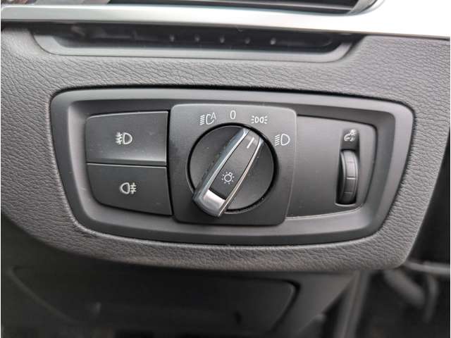 ＢＭＷ Ｘ１ Ｘドライブ １８Ｄ Ｘライン ４ＷＤ H29年 (東北) 99