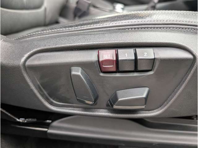 ＢＭＷ Ｘ１ Ｘドライブ １８Ｄ Ｘライン ４ＷＤ H29年 (東北) 99