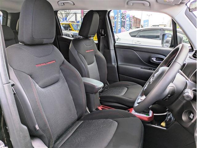 ジープ レネゲード トレイルホーク ４ＷＤ R3年 (東北) 99