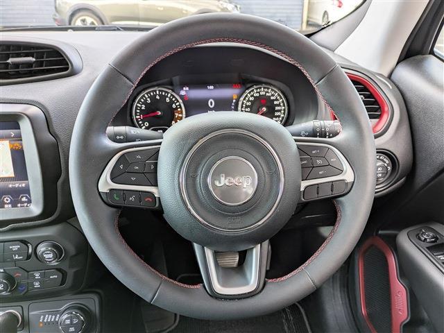 ジープ レネゲード トレイルホーク ４ＷＤ R3年 (東北) 99