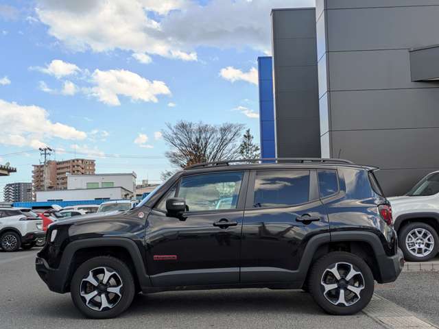ジープ レネゲード トレイルホーク ４ＷＤ R3年 (東北) 99