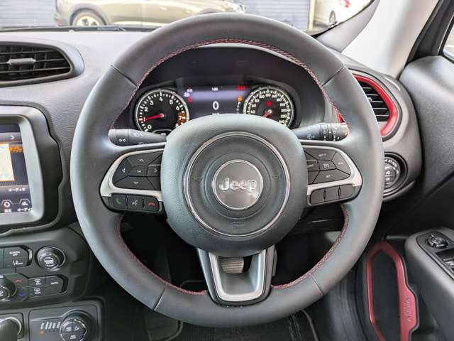 ジープ レネゲード トレイルホーク ４ＷＤ R3年 (東北) 99