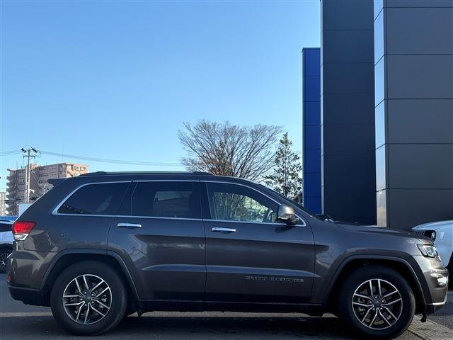ジープ グランドチェロキー リミテッド ４ＷＤ R2年 (東北) 99