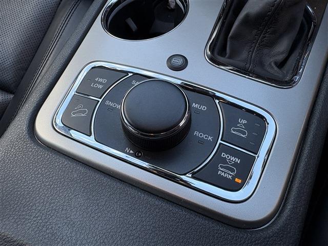 ジープ グランドチェロキー リミテッド ４ＷＤ R2年 (東北) 99