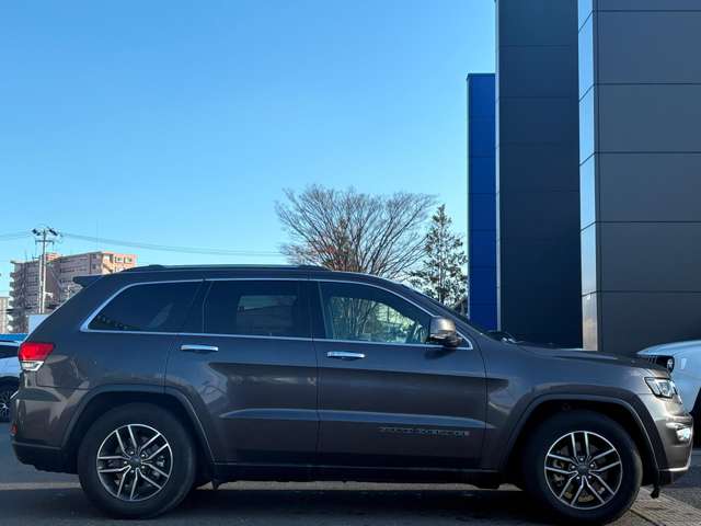 ジープ グランドチェロキー リミテッド ４ＷＤ R2年 (東北) 99