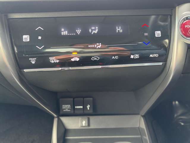 ホンダ グレイス　ハイブリッド １．５ ハイブリッド ＥＸ ４ＷＤ H27年 (東北) 99