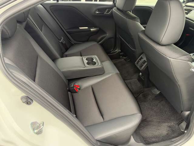 ホンダ グレイス　ハイブリッド １．５ ハイブリッド ＥＸ ４ＷＤ H27年 (東北) 99