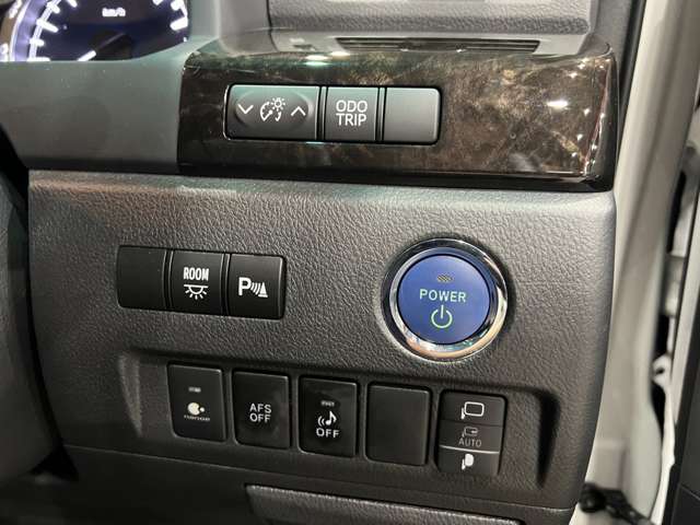 トヨタ アルファード　ハイブリッド ２．４ ＳＲ ４ＷＤ H24年 (関東) 99