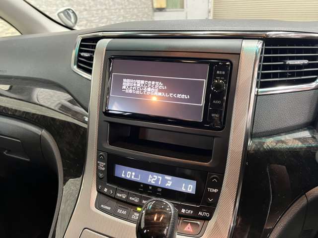 トヨタ アルファード　ハイブリッド ２．４ ＳＲ ４ＷＤ H24年 (関東) 99