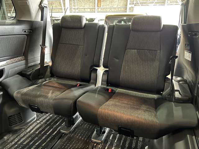 トヨタ アルファード　ハイブリッド ２．４ ＳＲ ４ＷＤ H24年 (関東) 99