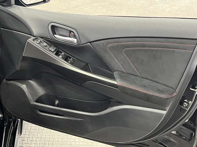 ホンダ シビック ２．０ H28年 (関東) 99