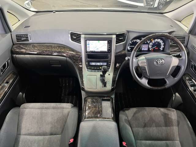 トヨタ アルファード　ハイブリッド ２．４ ＳＲ ４ＷＤ H26年 (関東) 99