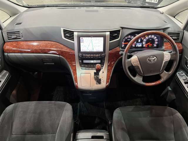 トヨタ ヴェルファイア ２．４Ｚ　プラチナセレクション H22年 (関東) 99