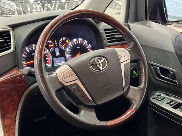 トヨタ ヴェルファイア ２．４Ｚ　プラチナセレクション H22年 (関東) 99