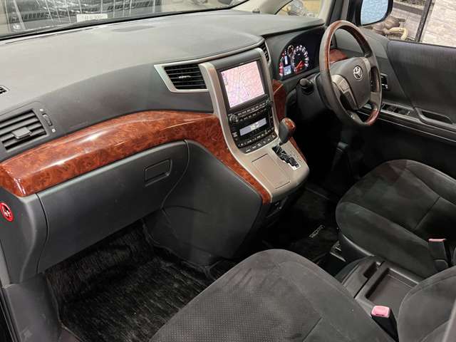 トヨタ ヴェルファイア ２．４Ｚ　プラチナセレクション H22年 (関東) 99