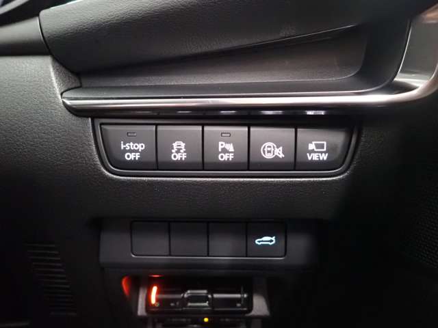 マツダ ＭＡＺＤＡ３　セダン ２．０ ２０Ｓ Ｓパッケージ R6年 (関東) 99